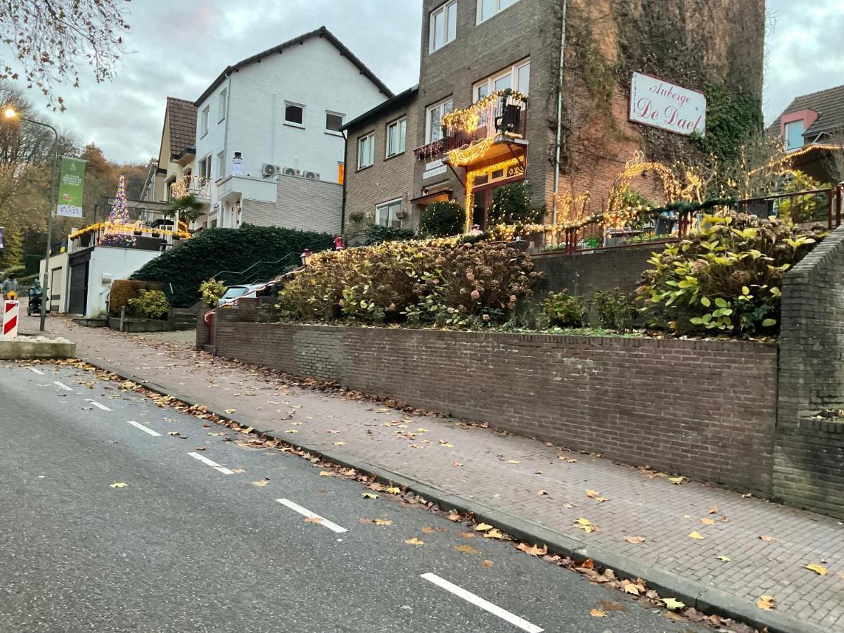 Pension Auberge De Dael Valkenburg aan de Geul Esterno foto