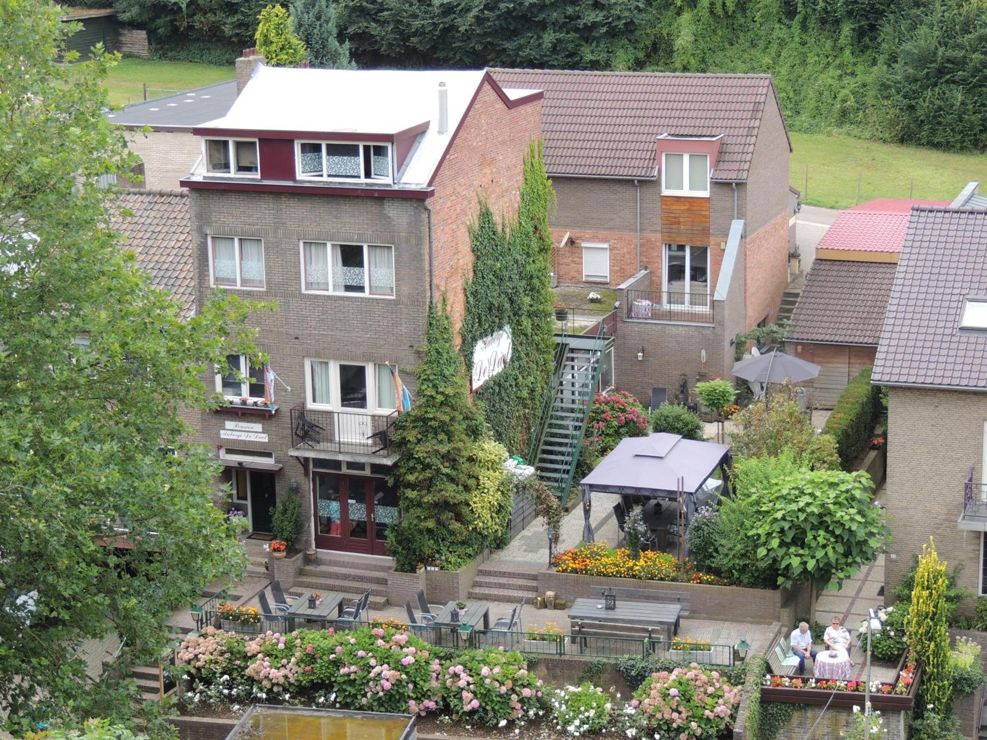 Pension Auberge De Dael Valkenburg aan de Geul Esterno foto