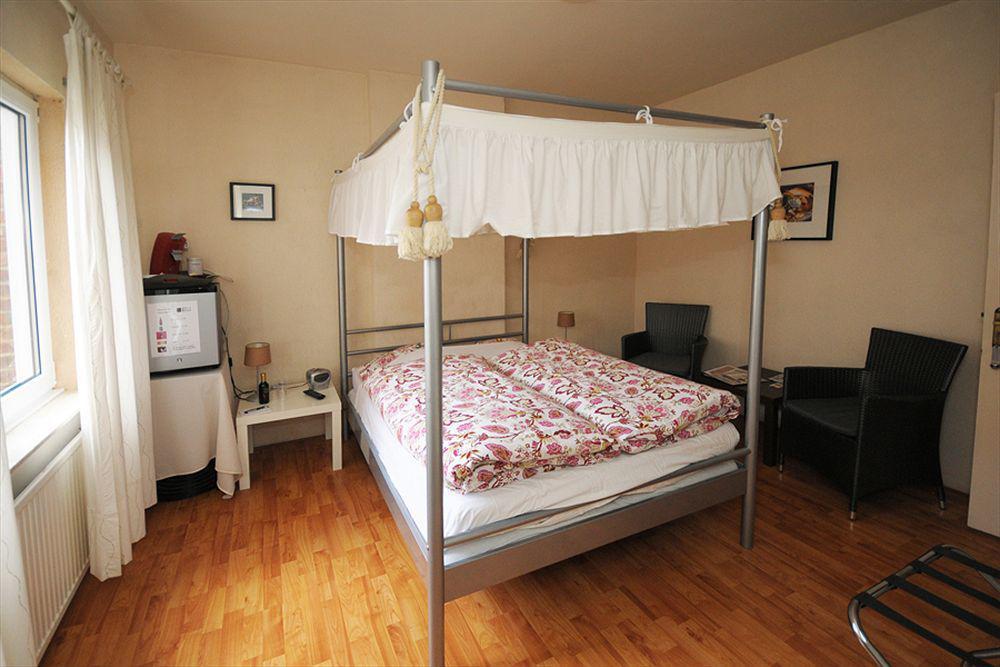 Pension Auberge De Dael Valkenburg aan de Geul Esterno foto